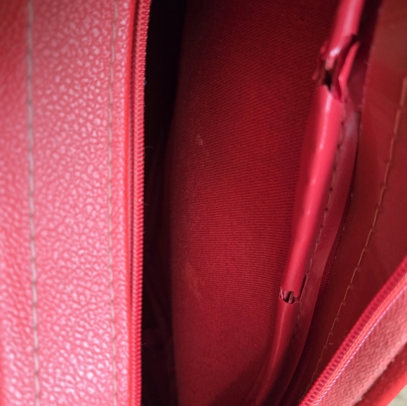 VINTAGE❤️ SAMSONITE Vegan Leather Sporty Red Travel Bag - Picture 8 of 10